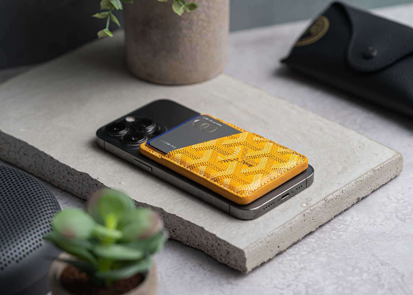 Maison goyard iphone case best sale