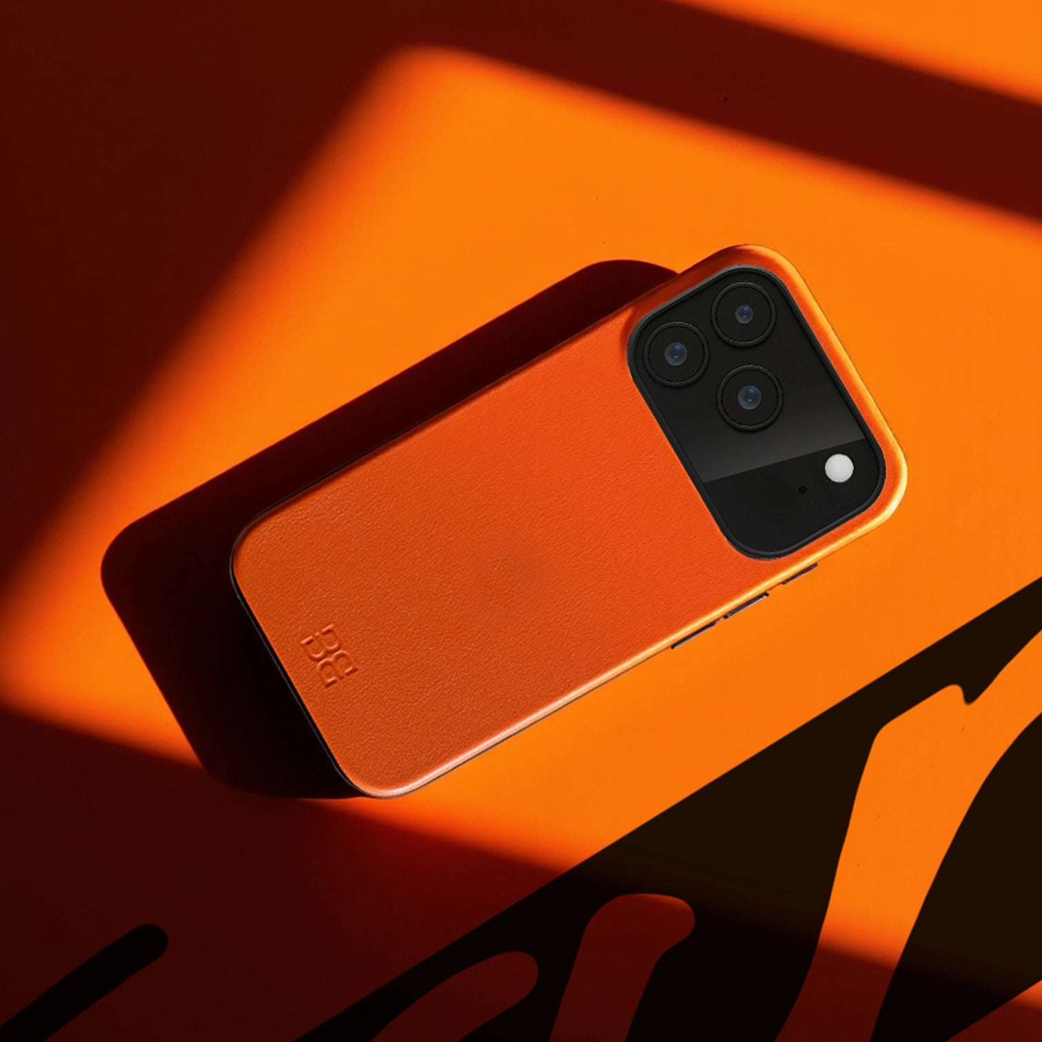 Shocking Orange / iPhone 17 Air