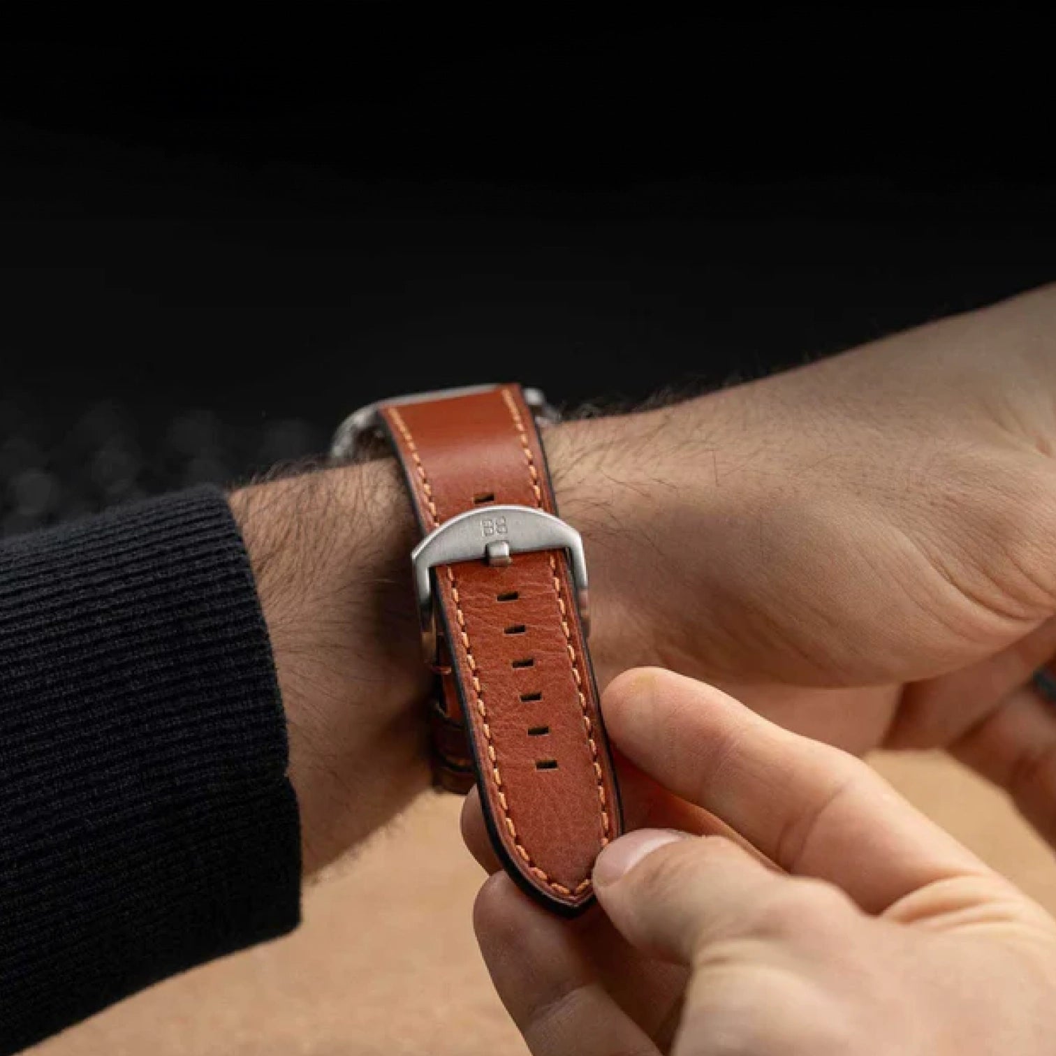 Hellbraun / 42mm / Schwarz Poliert