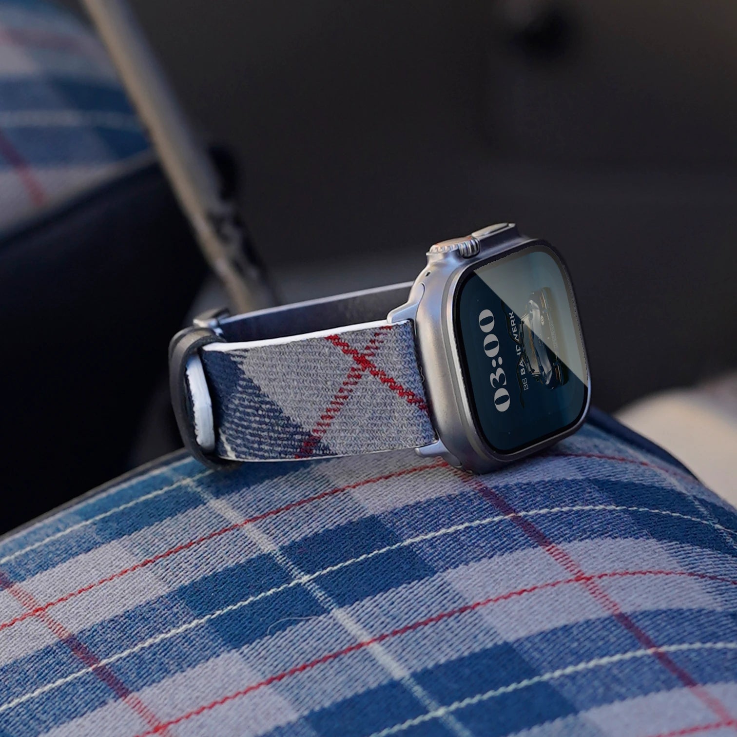 L1 Blau / 46mm / Aluminium Diamantschwarz