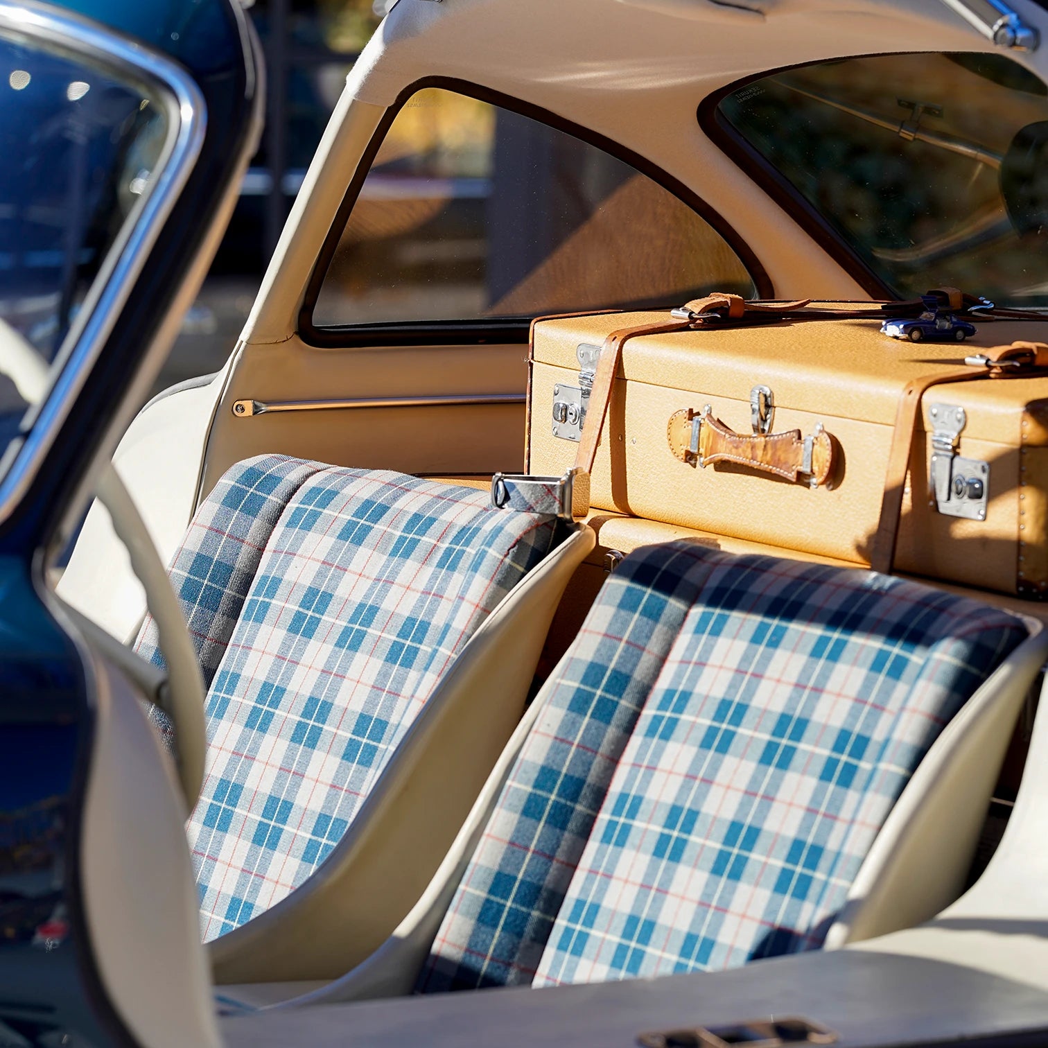 L1 Blau / 46mm / Aluminium Diamantschwarz