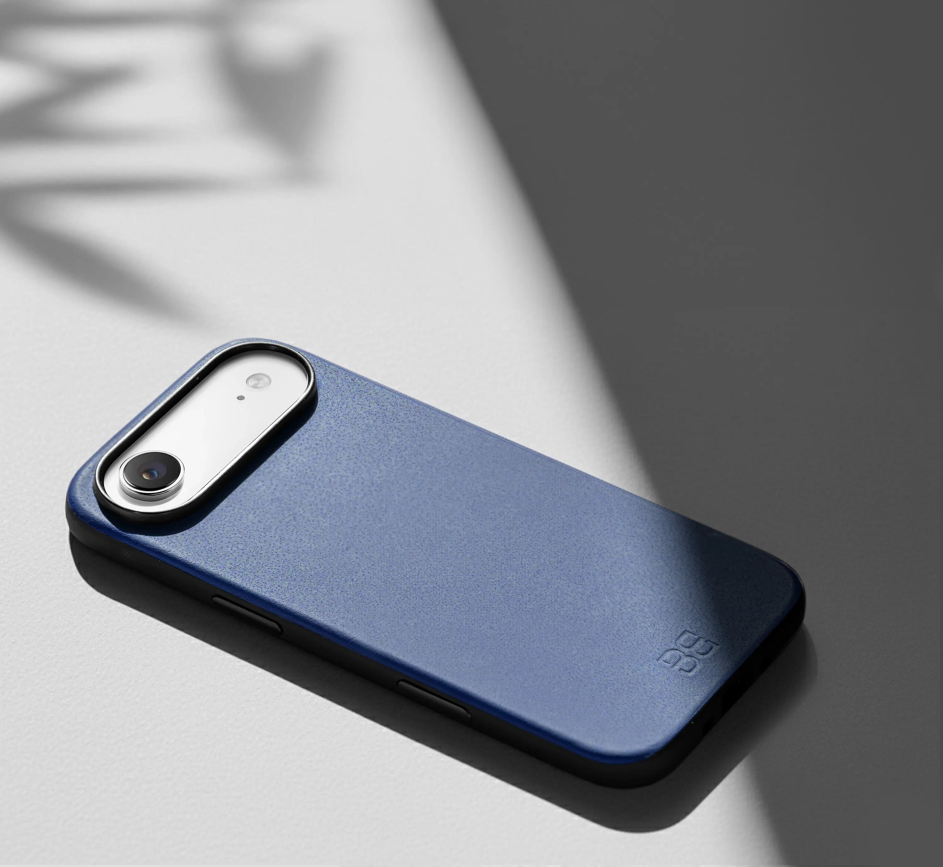 Slate Blue / iPhone 18 Air