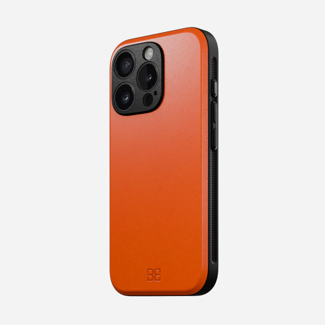 Shocking Orange / iPhone 16 Pro